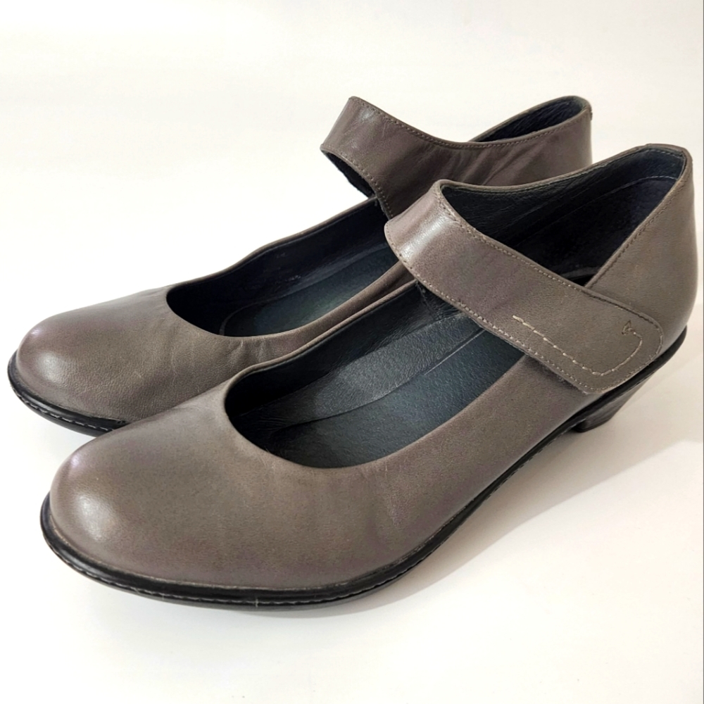 Dansko Mary Jane Sandals Size 41